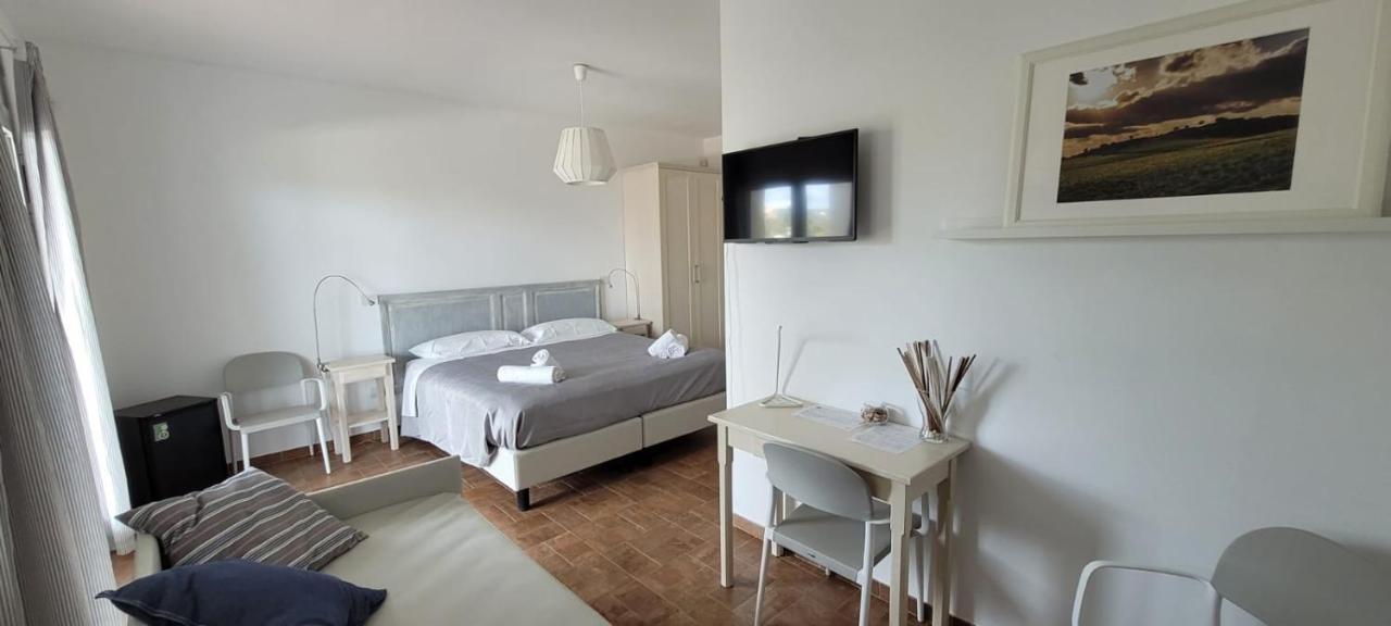 Uliwood Hotel Caltanissetta Eksteriør billede