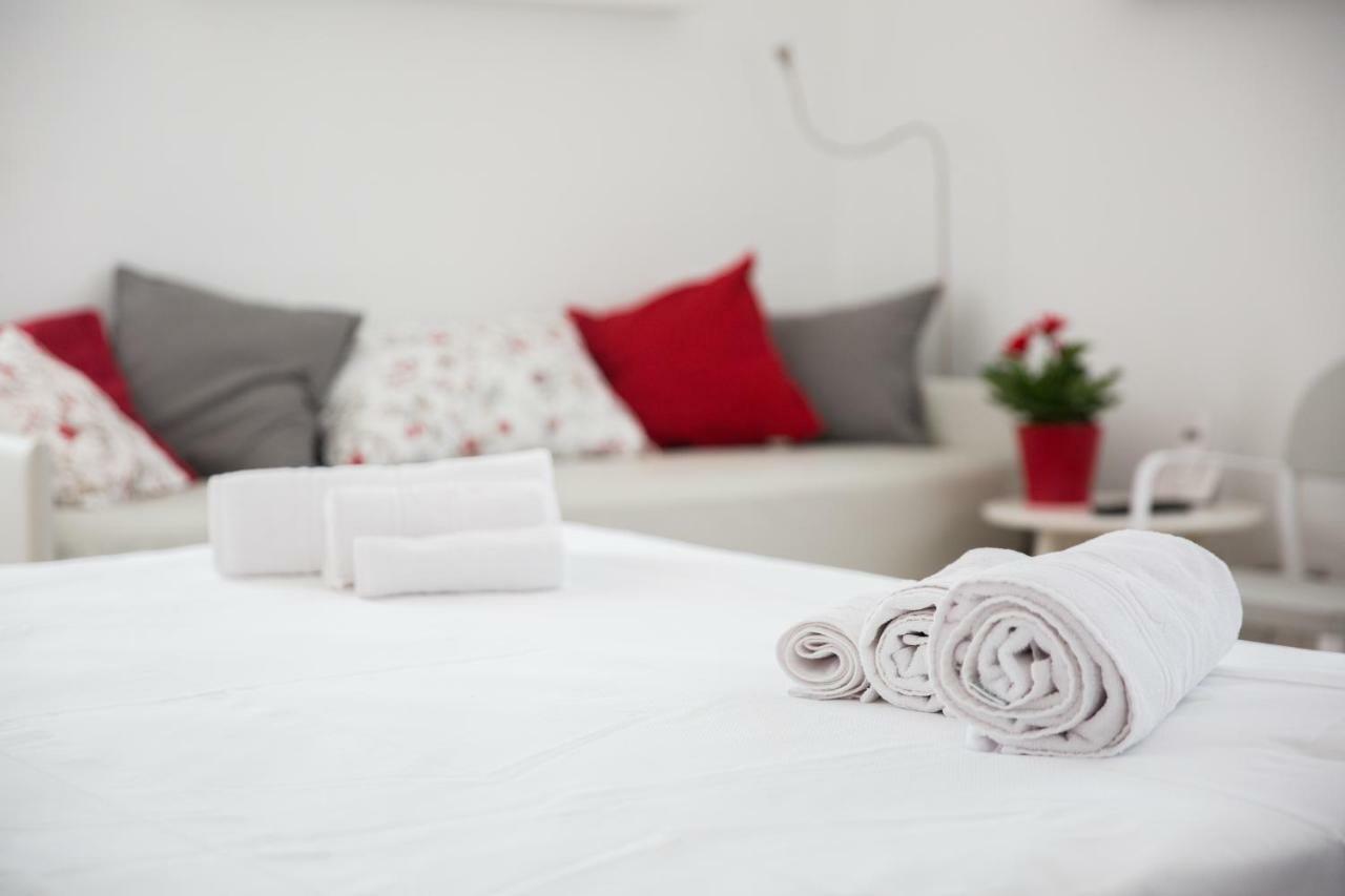 Uliwood Hotel Caltanissetta Eksteriør billede